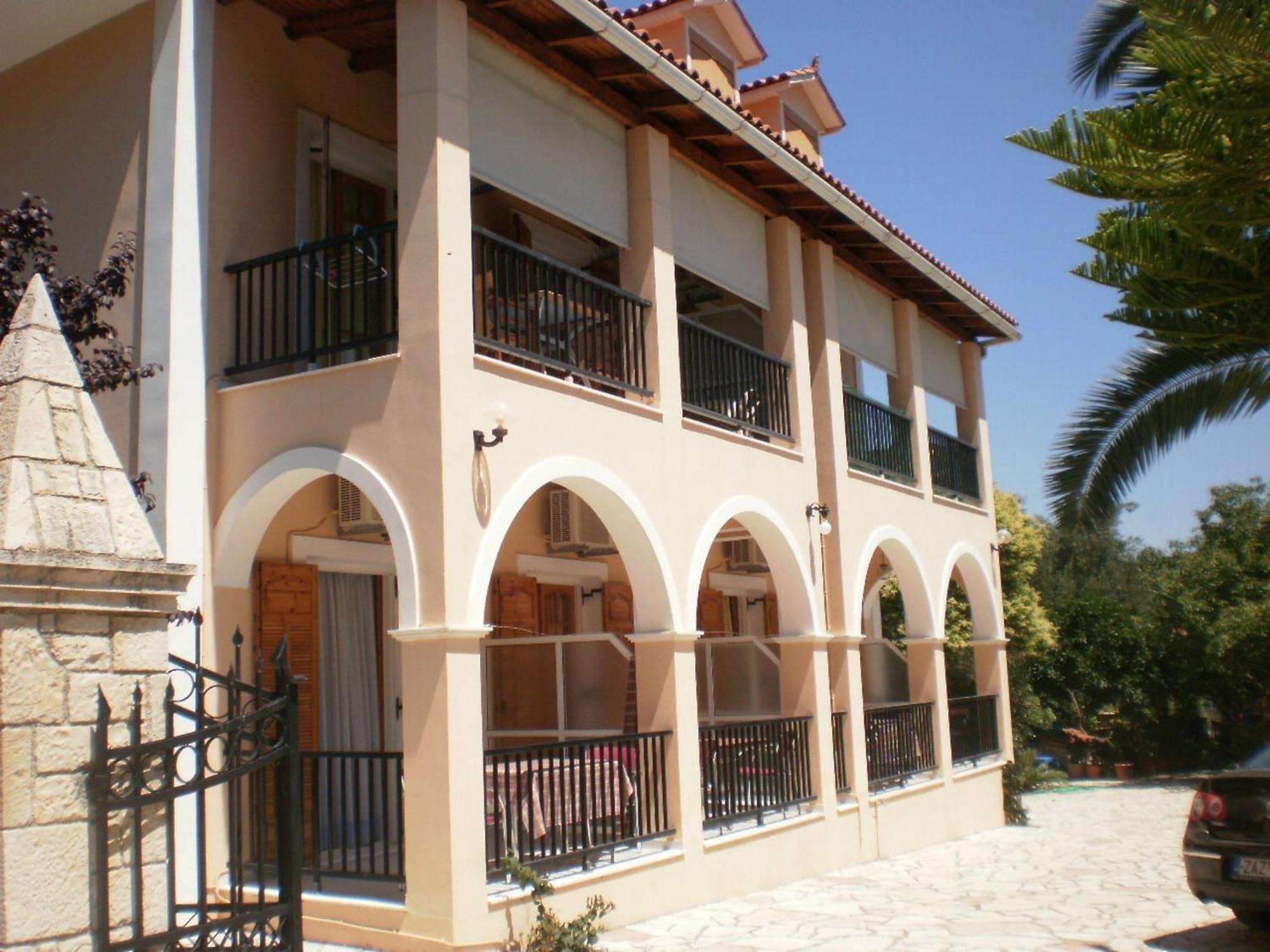Loukas Inn Family Resort Keri Chambre photo